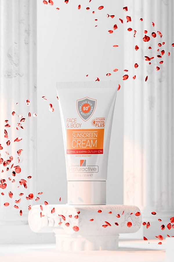SPF50+ Normal ve Karma Ciltler İçin Anında Koruma Etkili Güneş Kremi SPF50+ Normal ve Karma Ciltler İçin Anında Koruma Etkili Güneş Kremi
